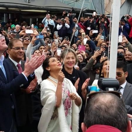 WATCH: Rani Mukerji hoists the Indian National flag at the soil of  Melbourne