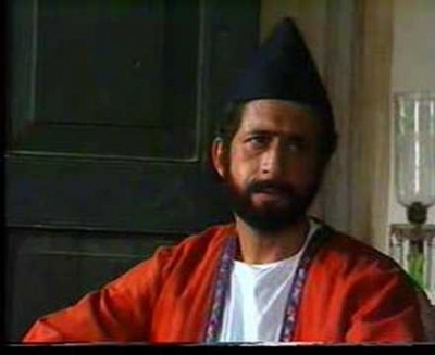 The Shift from Sanjeev Kumar to Naseeruddin Shah in 'Mirza Ghalib'