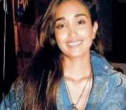 Jiah Khan’s mother Rabia, I am her voice. She is not there…