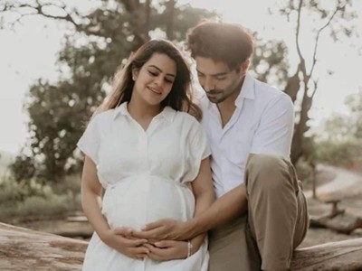 Aparshakti, Aakriti welcome first child; Newly-become parents introduce baby Arzoie