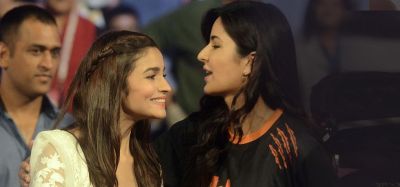 Two actress in the Bollywood are now new best friends.