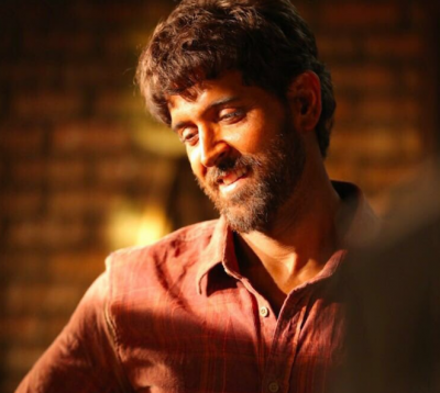Super 30 first look: Hrithik Roshan looks stunned as mathematician tutor