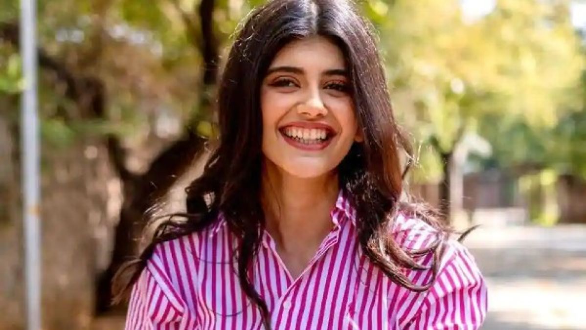 Dil Bechara actress Sanjana Sanghi's 'Uljhe Hue' to releases on this day