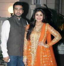 Shilpa Shetty pens down a romantic post for hubby Raj Kundra to celebrate propose day