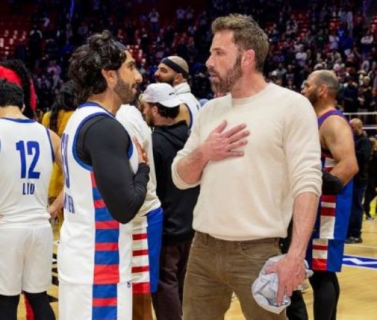 Ranveer Singh met Ben Affleck during NBA Match, Pictures went viral