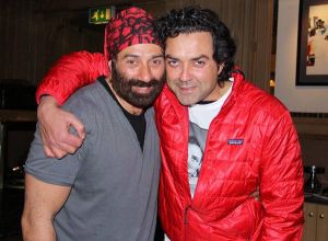Sunny Deol is planning to throw a big birthday bash for Bobby on January 27