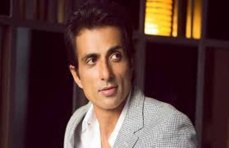 It's difficult for an outsider to get good roles, says Sonu Sood