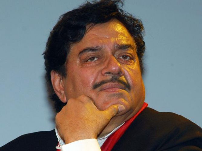 Shatrughan Sinha urges PM to take action against violent protest of Karni Sena