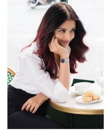 Aishwarya Rai is truly elegance personified in her recent pic
