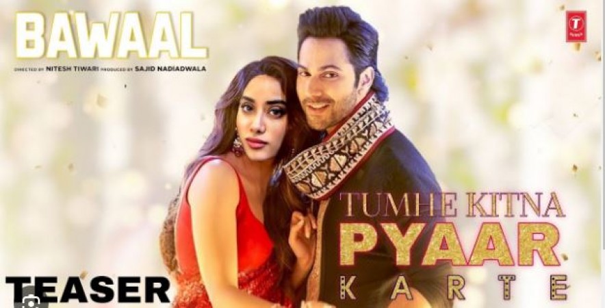 The music video for the Tumhe Kitna Pyaar Karte song from movie  