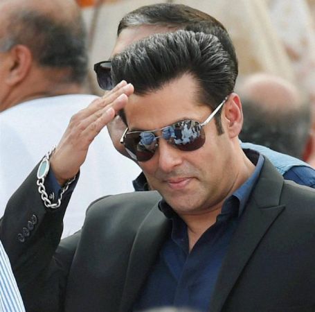 Salman Khan likes rewards more than awards