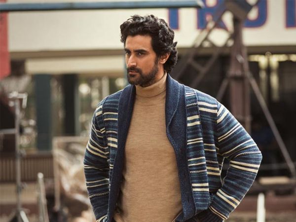 Kunal Kapoor got robbed while shooting for Gold
