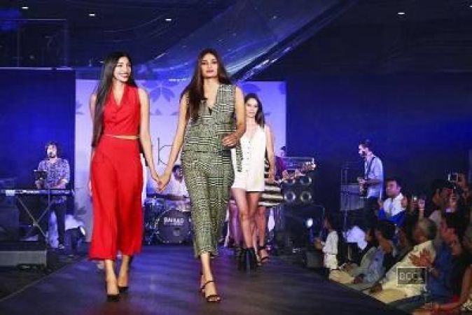 It's a great experience to walk the fashion runway, says Athiya Shetty