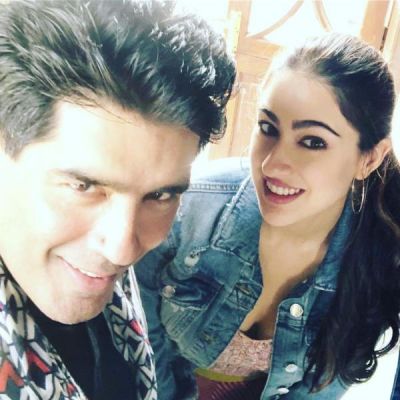 Sara Ali Khan poses with Manish Malhotra: Simbaa