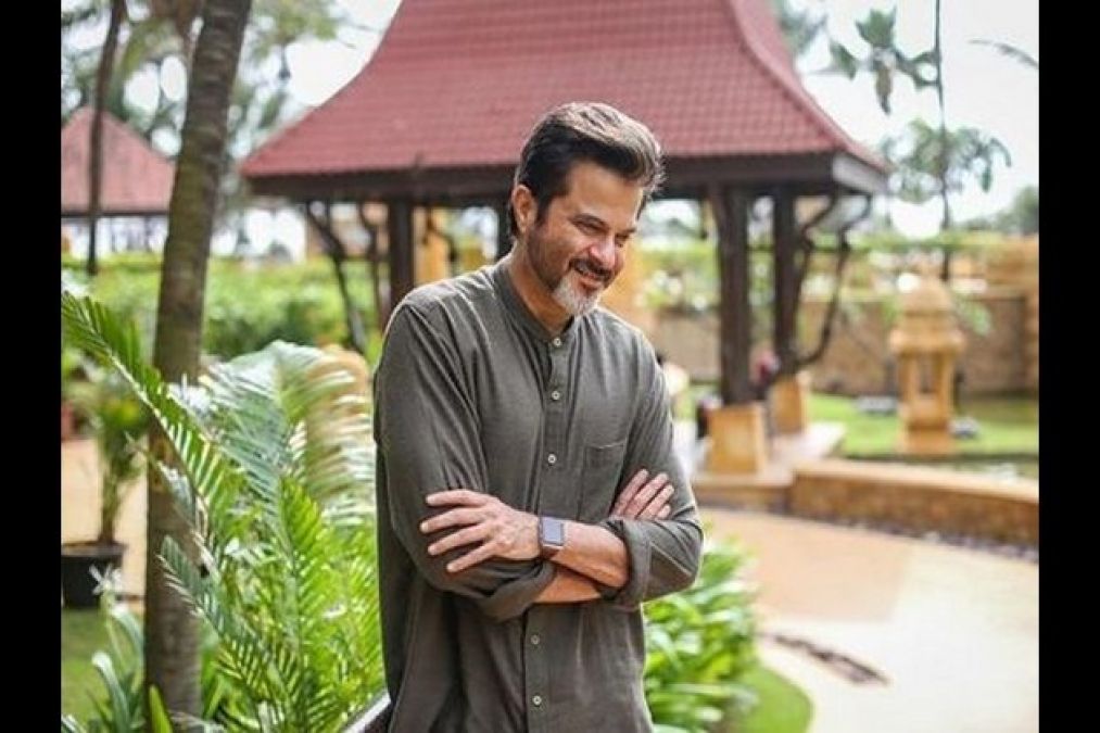 Video: Anil Kapoor posts a video while sweating for Malang!