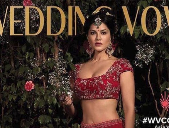 'Will you Marry me?' Sunny Leone asks fans while flaunting a red bridal lehenga