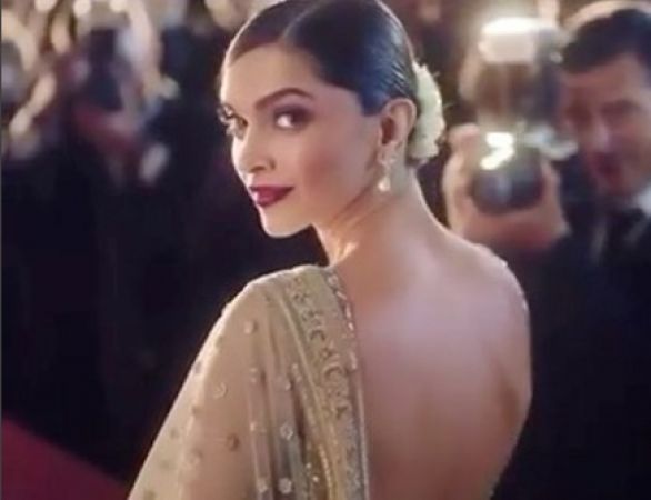 Have you noticed Deepika Padukone without her RK tattoo?