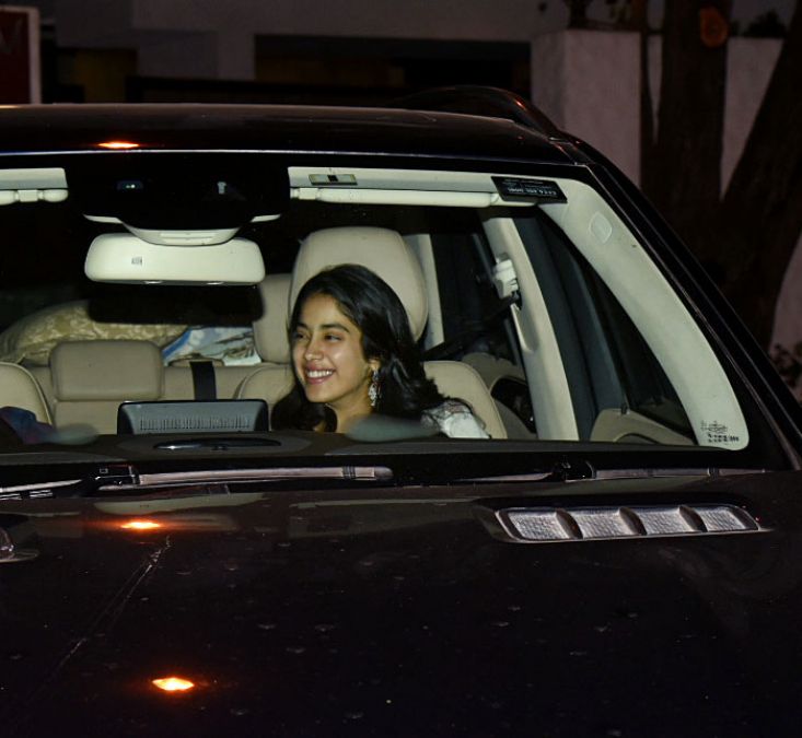 Janhvi Kapoor spotted outside Bhansali studios