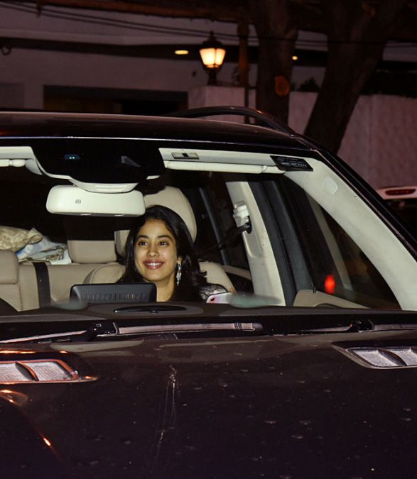 Janhvi Kapoor spotted outside Bhansali studios