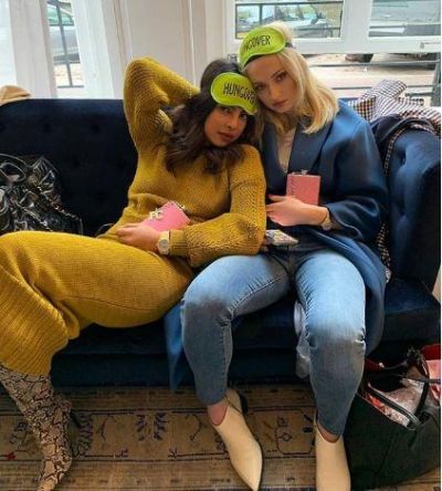See pic: Priyanka Chopra  with Sophie Turner recover from a hangover after a night out