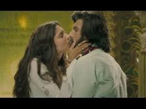 DEPVEER Sangeet and mehendi ceremony: Moment when Deepika Padukone not ready to kiss Ranveer Singh