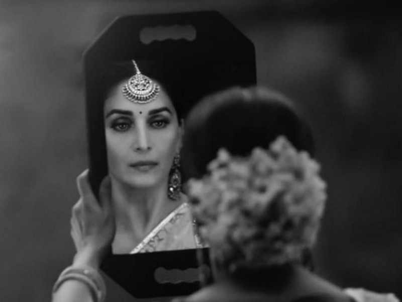 Madhuri Dixit is a vision to behold in traditional dress in this beautiful monochrome picture