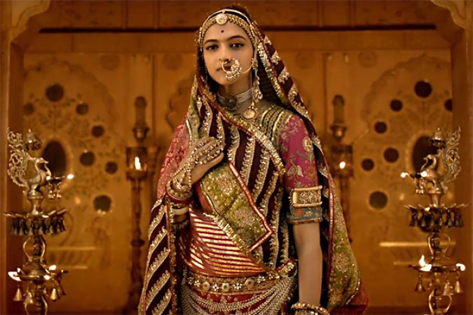 The final release date of 'Padmavati' will announce on 28th November