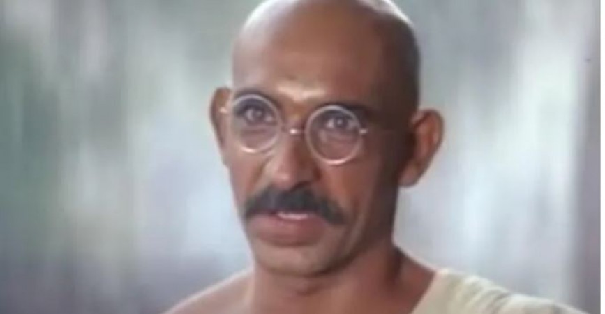 When people mistook this person as Mahatma Gandhi’s Ghost