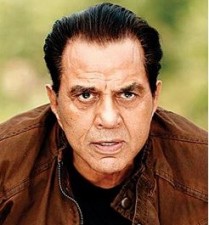 Dharmendra converted to Islam to marry Hema Malini, once grabbed his father’s collar for this reason