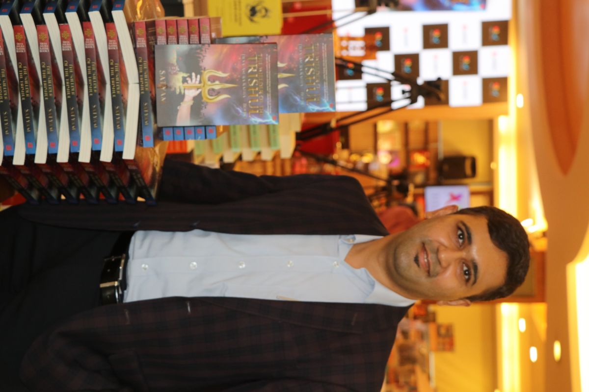 Satyam Srivastava Turns Next Big Author in Fiction Genre with Nitesh Tiwari’s Praises