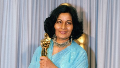 Oscar Winner Costume designer Bhanu Athaiya dies in Mumbai