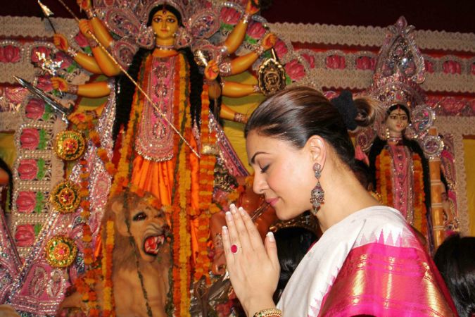 Former Miss Universe Sushmita Sen seen worshiping maa Durga with daughters