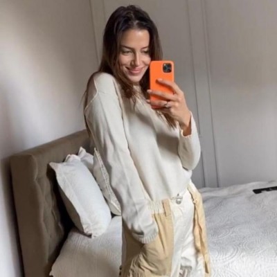 Nicole Poturalski proves she's the ultimate fashionista with her latest mirror selfie