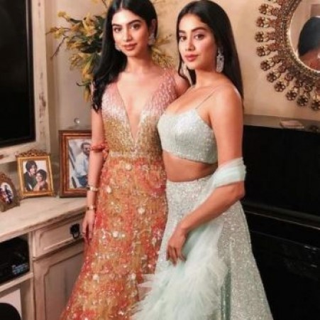 Janhvi Kapoor reacts to the rumors of her and Khushi dating the same guy