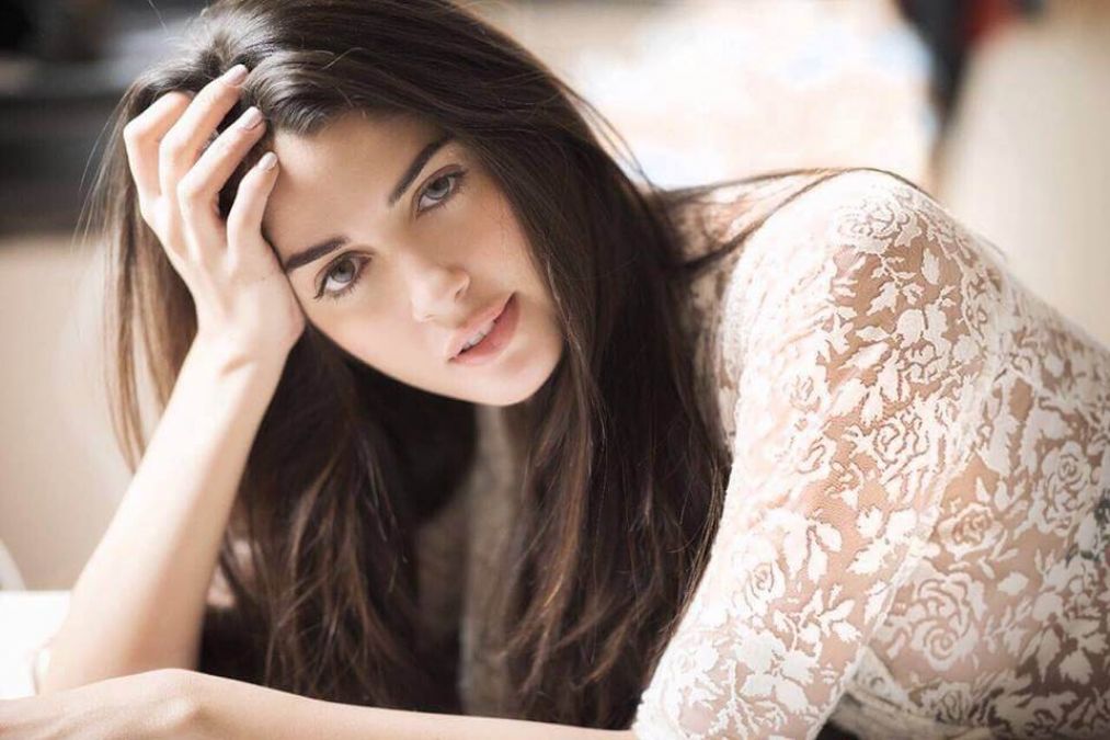 Happy Birthday Izabelle Leite: This Brazilian beauty has stolen the hearts of many with her looks!