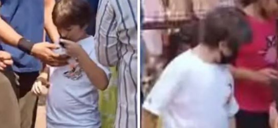 Shah Rukh Khan’s son Abram visits Lalbaugcha Raja, Video went viral