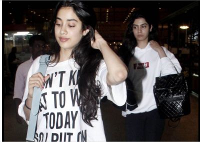 Photo Gallery: Janhvi Kapoor, Boney and Khushi make a sparkling appearance at the airport