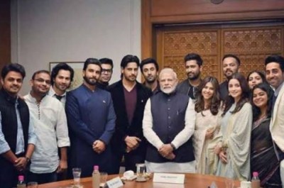 From Akshay Kumar to Shah Rukh Khan, Bollywood celebrities who wished PM Modi