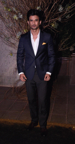 Must Watch!Celebrities attended Manish Malhotra's birthday bash in color coordinated