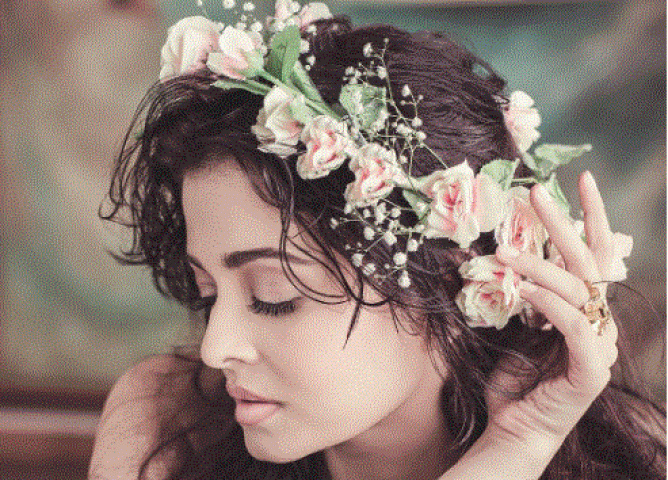 Aishwarya Rai in her latest photoshoot is the new fairy