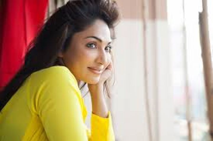 This television actress is all set to produce a 'YouTube' show