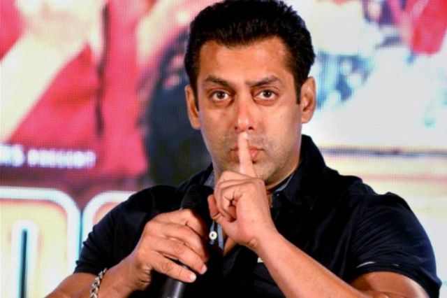Salman dodges questions on rape remark