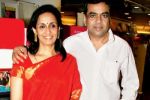 Swaroop Sampat scared to work with her husband Paresh Rawal