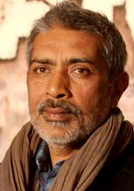 Romantic relationship based film will be directed by Prakash Jha