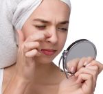 Trouble of these stubborn Blackheads? Get the rid off!