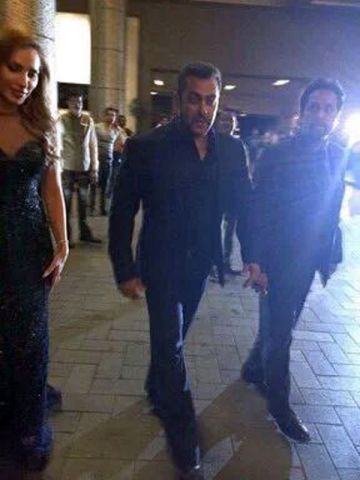 Salman and Lulia first Official presence in Preity Zinta wedding reception