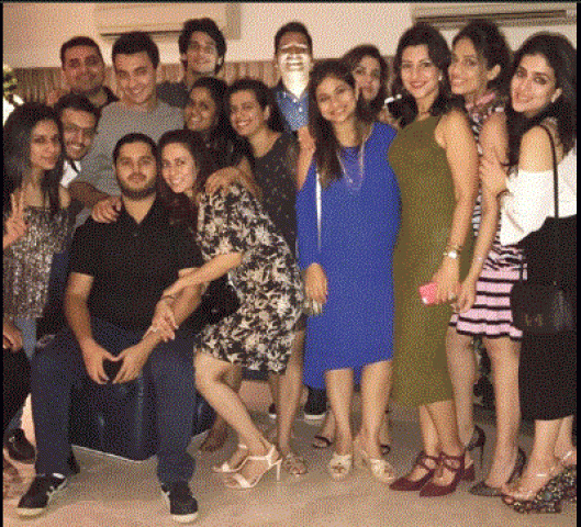 Gallery talk: Anniversary party pictures of Arpita Khan Sharma and Aayush Sharma