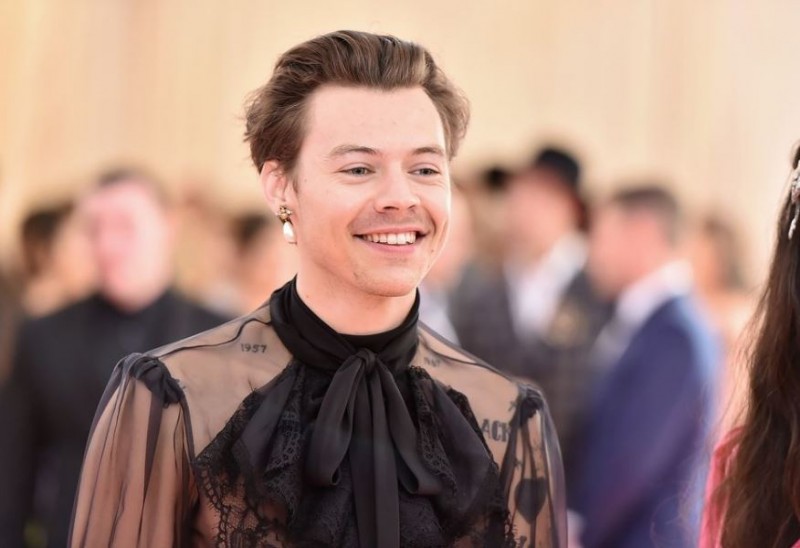 Harry Styles talks about privacy, sexuality, and allegations of 'queerbaiting' by netizens