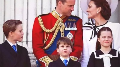 Kate Middleton's Body Language at Christmas Carol Service Signals New Royal Dynamics