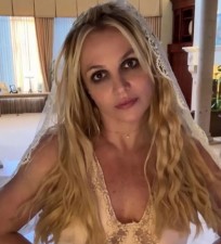 “Enough is enough..”,  Britney Spears slams people claiming she might die soon